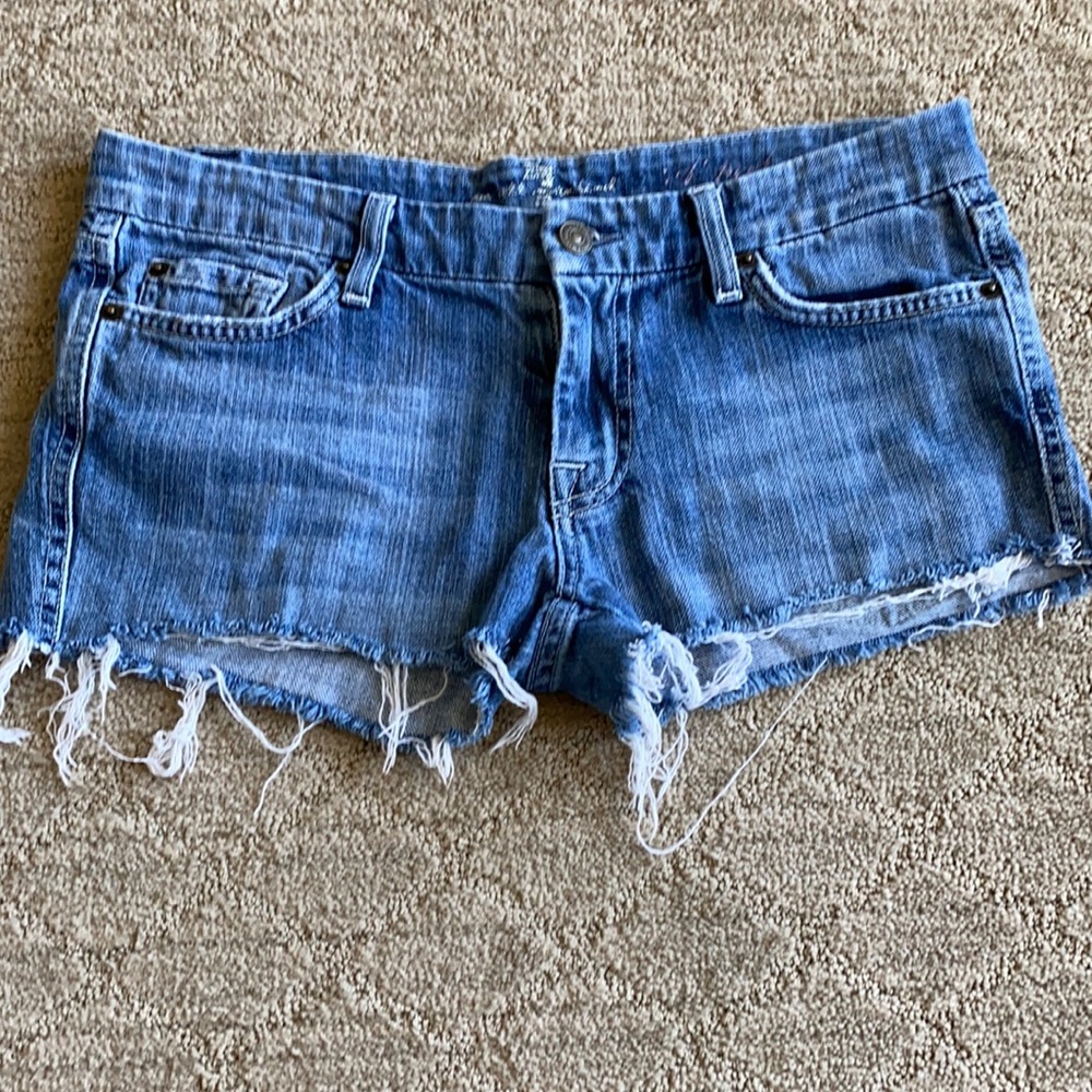 Seven cutoff Jean shorts